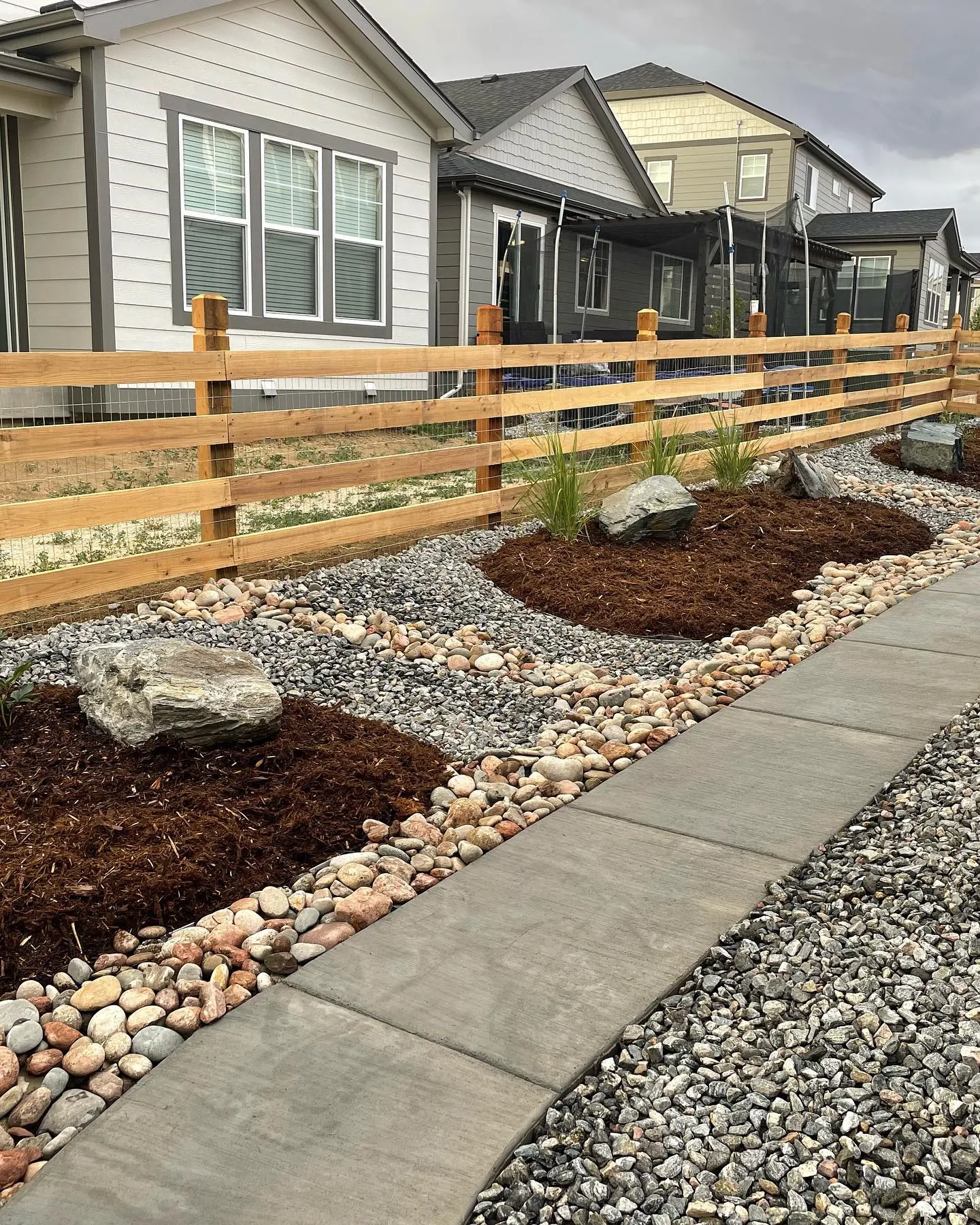 Landscape Designer in Castle Rock, CO | HLE Landscaping & Concrete